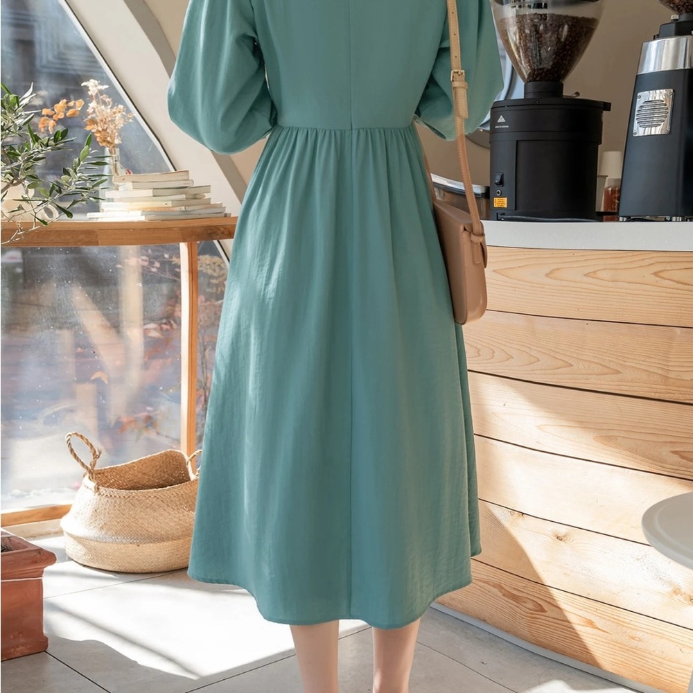 Teal A-Line Pleated Dress with Bishop Sleeves - Picture 2 of 7